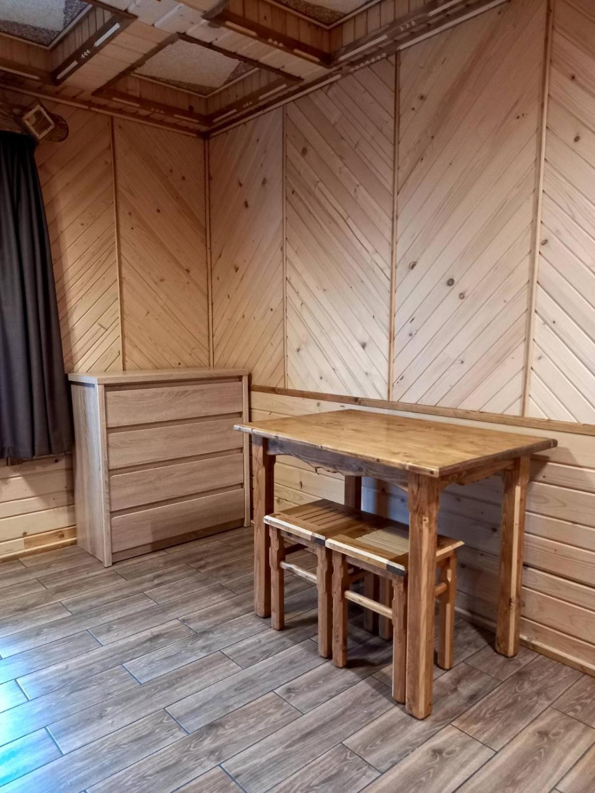 Hotel Voyage Tatariv Chambre photo