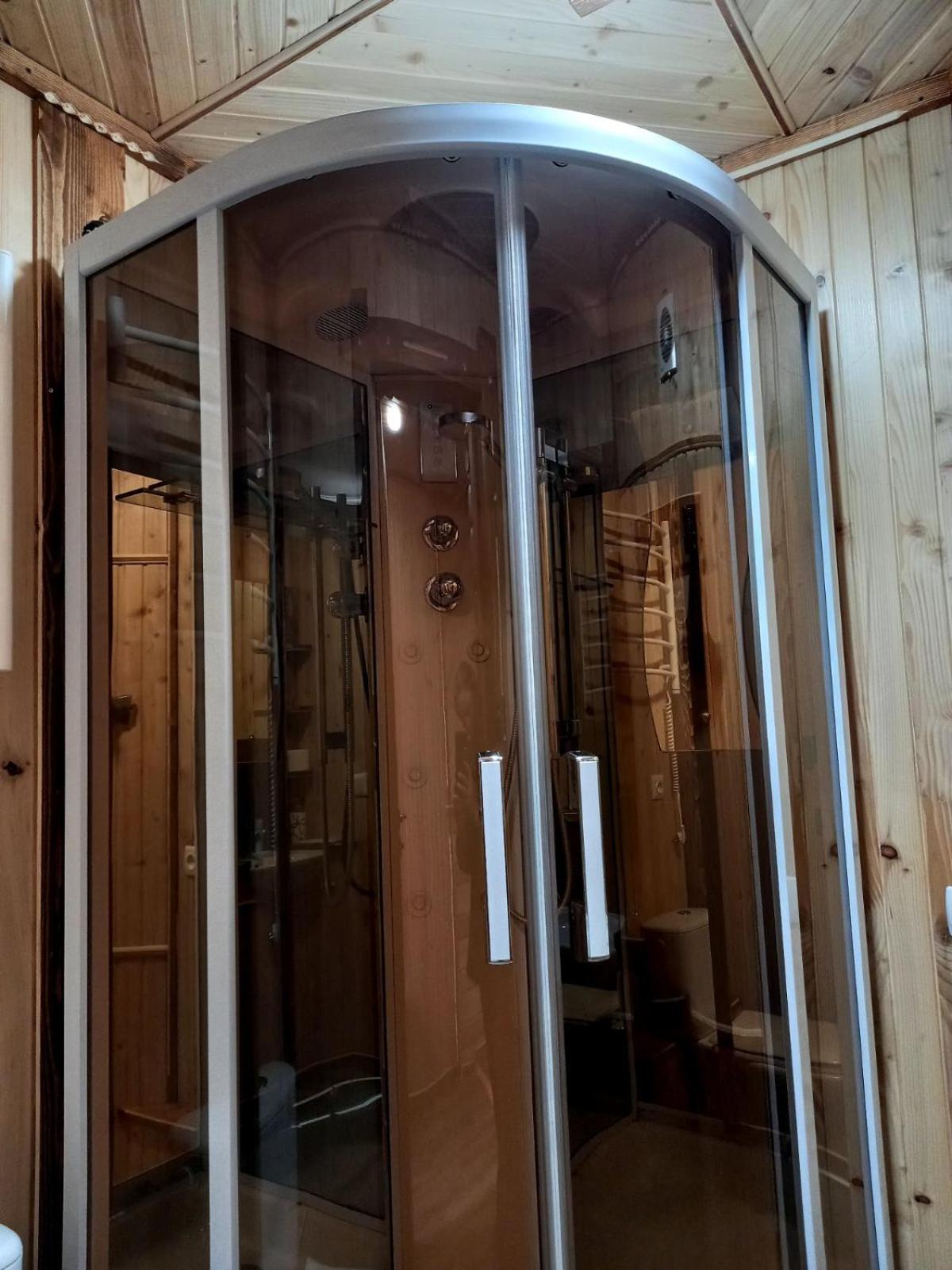 Hotel Voyage Tatariv Extérieur photo