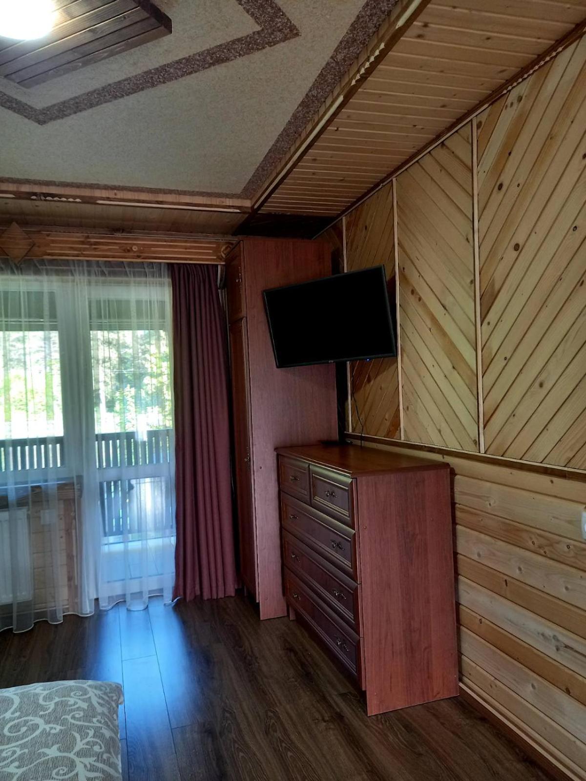 Hotel Voyage Tatariv Extérieur photo